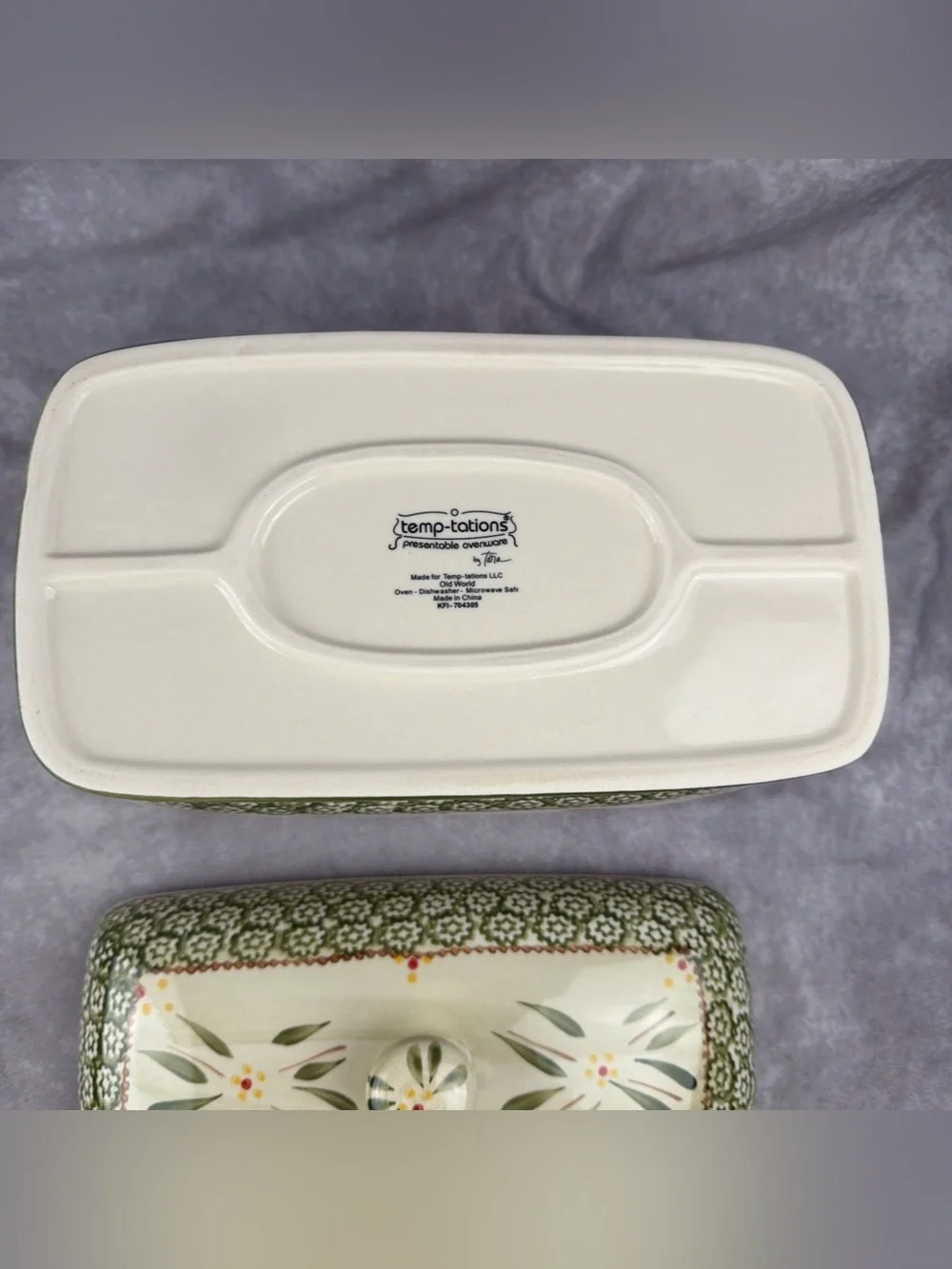 Temp-Tations Old World Green Ceramic Bread Box with Lid Ovenware by Tara